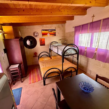 Il Castello Te Lu Sanna Guest house