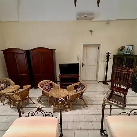 Il Castello Te Lu Sanna Guest house