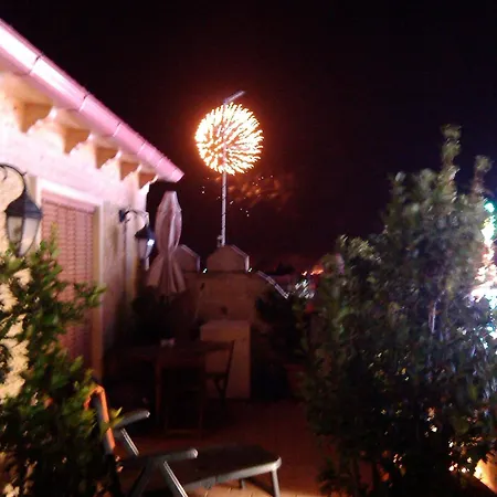 Pensión Il Castello Te Lu Sanna Merine