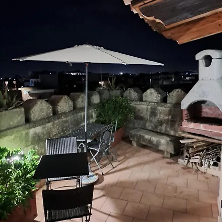 Pensión Il Castello Te Lu Sanna