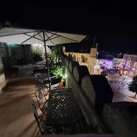 Il Castello Te Lu Sanna Pensión 4*