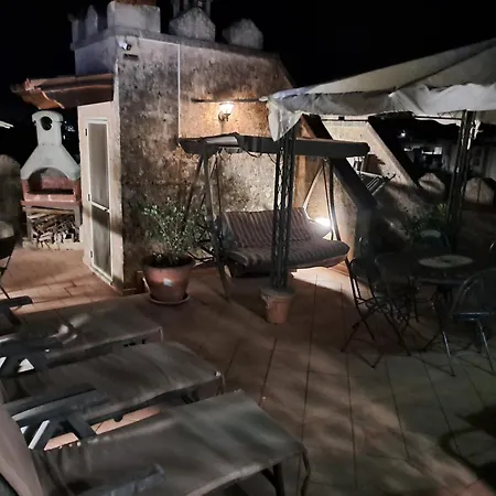 Pensión Il Castello Te Lu Sanna Merine