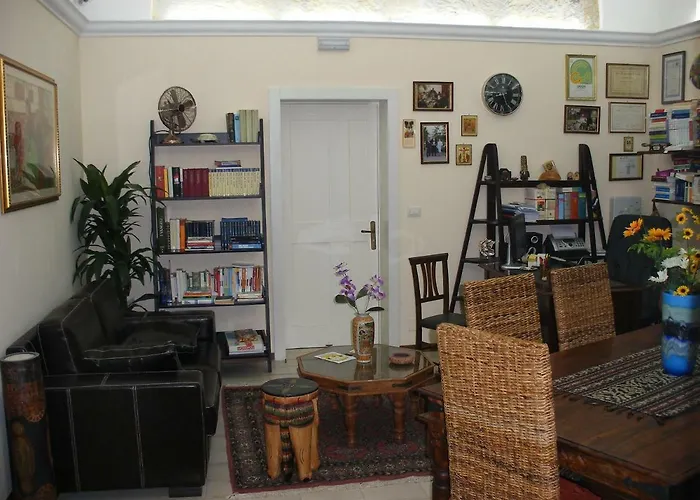 Konukevi Il Castello Te Lu Sanna Merine